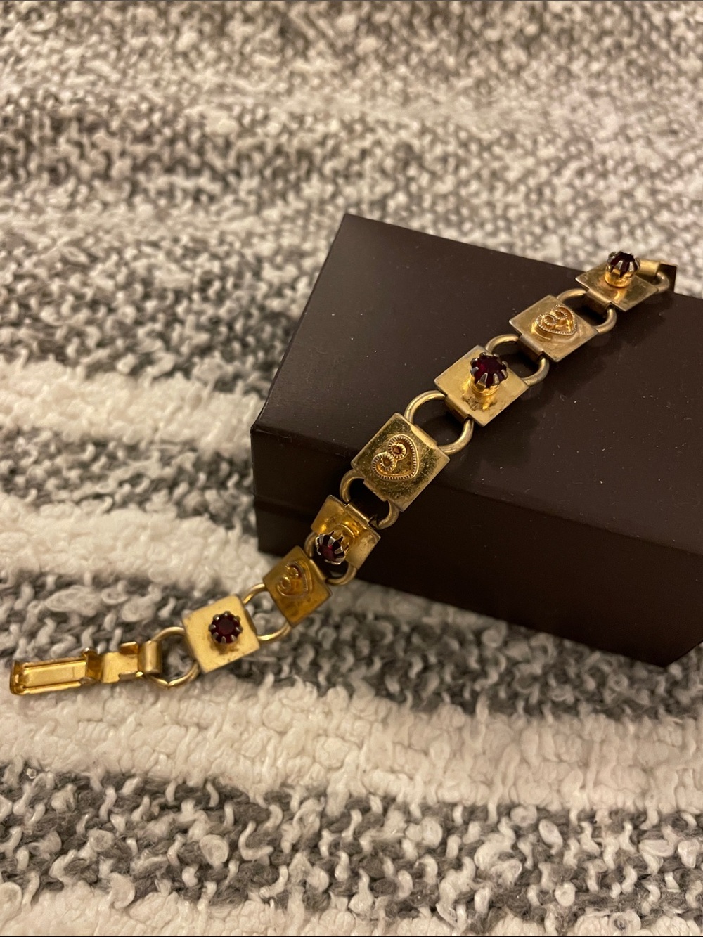Vintage Gold Tone Heart & Ruby Red Rhinestone Panel Link Bracelet